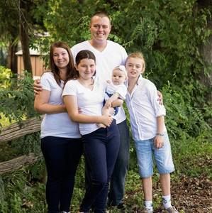 Meet your Posher, Vicky